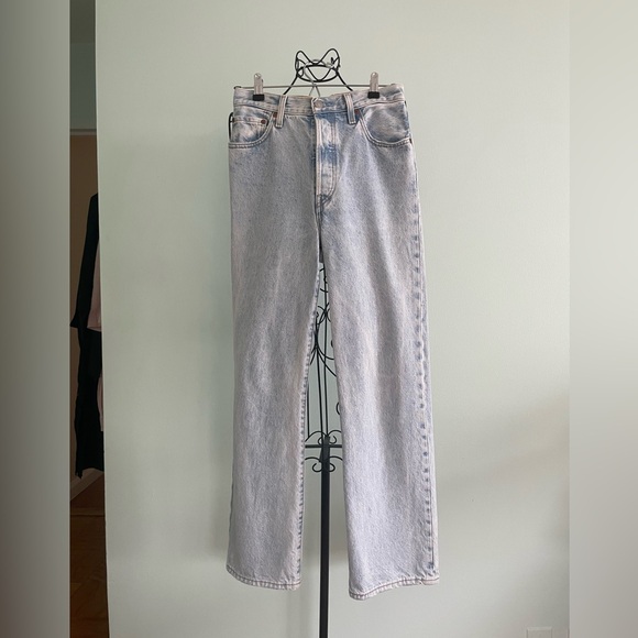 Levi’s women jeans in light blue - Picture 12 of 12